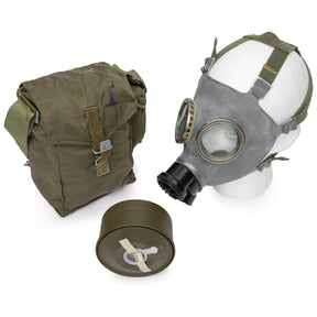 Polish MC-1 Gas Mask with Carry Bag & Filter